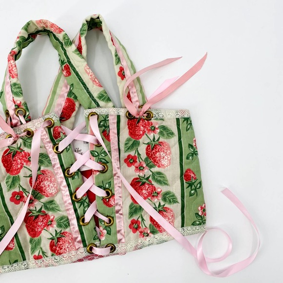 the frocke shoppe Tops - The Frocke Shoppe Pink Strawberry Quilted Corset Crop